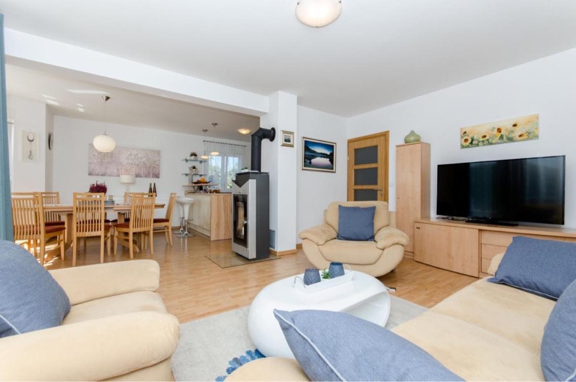 Dalmatian Village Charm - Spacious Villa With Pool Near Trogir Primorski Dolac Exterior foto